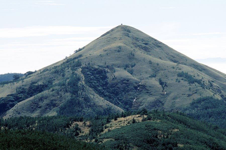 Todas pilgrimage annually to the top of the deity hill, Kawnttaihh, to pray for ecosystem and general well-being. This hill is also related to the Southwest Monsoon.